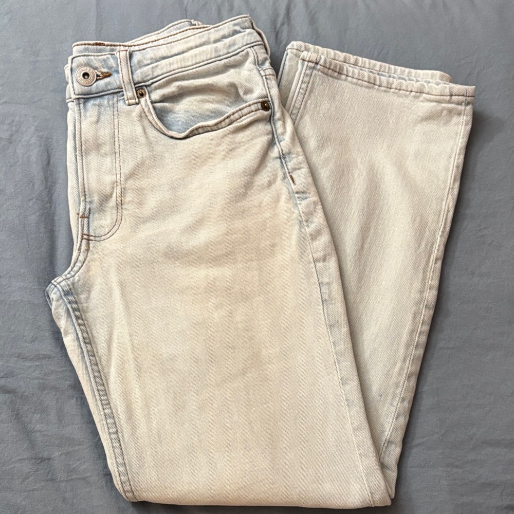 Light Wash Slim Straight Denim Jeans